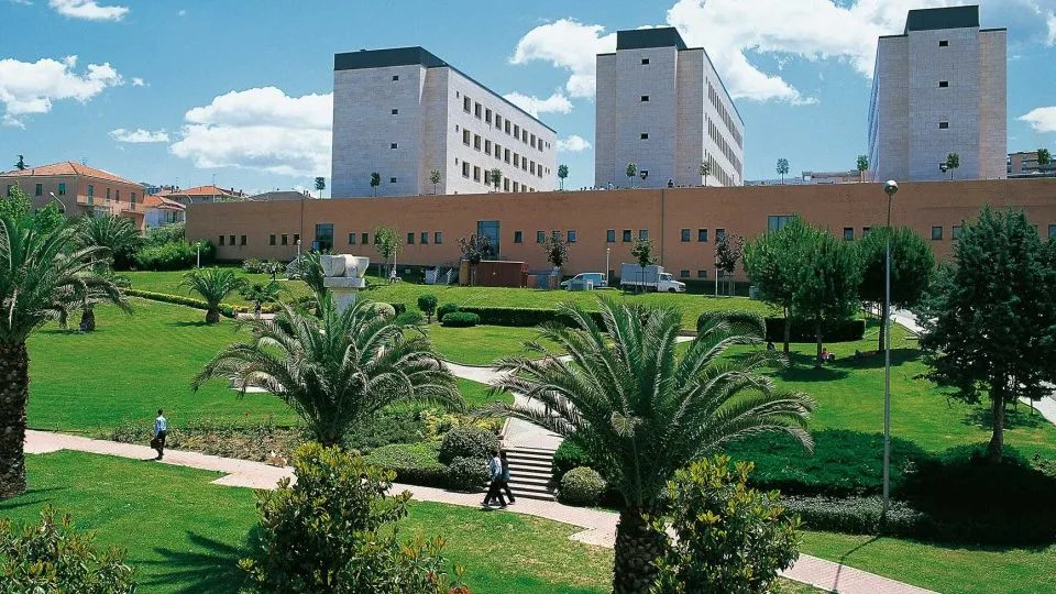 Hapet thirrja për mobilitete (bursa) studentësh të UPT-së, në kuadër të Marrëveshjes KA1, të Programit Erasmus + në University of Chieti, Itali