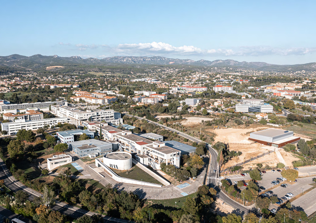 Hapet thirrja për mobilitete (bursa) studentësh dhe stafi të UPT-së, në kuadër të Marrëveshjes KA1 të Programit Erasmus+, në Ecole Centrale de Marseille, Francë