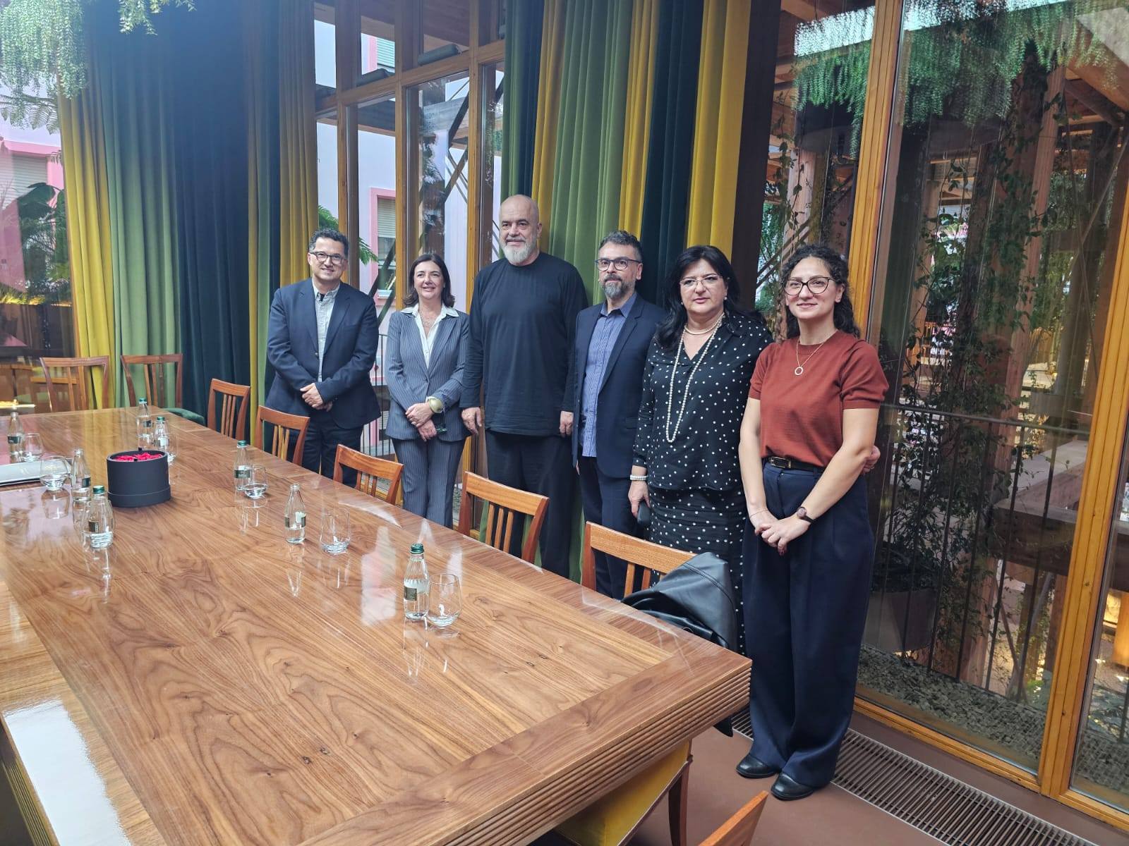 Momente nga vizita e dekanes Maria Perbellini, si dhe zv. dekani i SoAD-NYIT Giovanni Santamaria